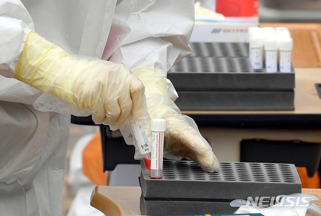 광주 9명·전남 7명 확진...유치원생·교직원·경로 불분명