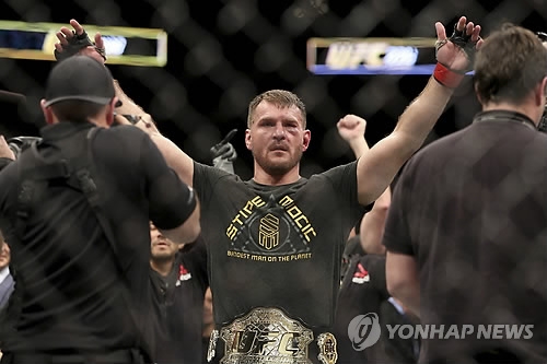 미오치치 “은퇴는 없다. 크로아티아에서 은가누 꺾고 벨트 되찾겠다”