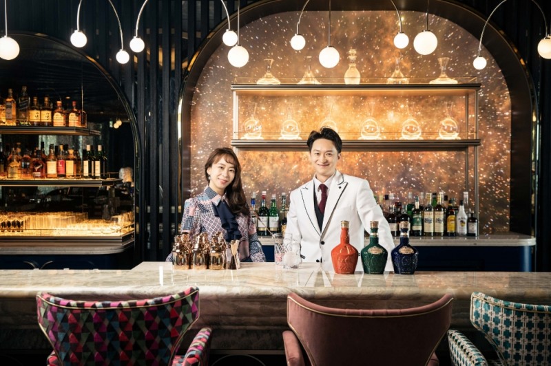 페어몬트 앰배서더 서울 신창호 헤드 바텐더, 로얄살루트 앰배서더 오연정 바텐더