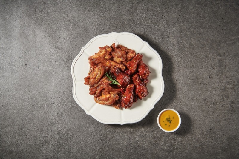 치킨플러스, 치킨 등갈비 메뉴 ‘백립콤보’ 출시