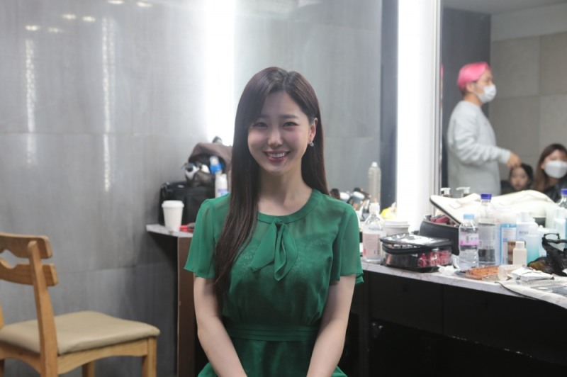 초록우산어린이재단의 기후변화체감ing 캠페인 광고에 재능기부로 참여한 김가영 기상캐스터 (사진=초록우산어린이재단 제공)