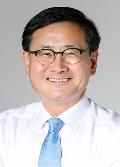 김동완 신임 상임 감사