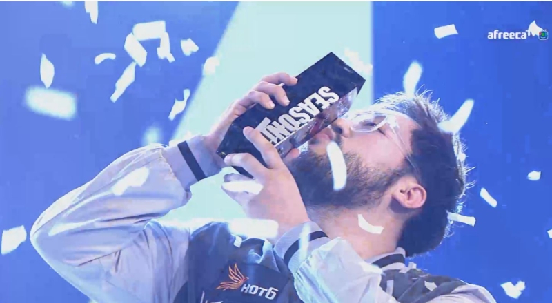 ASL 시즌11 우승을 차지한 임홍규(사진=ASL 생중계 화면 갈무리).