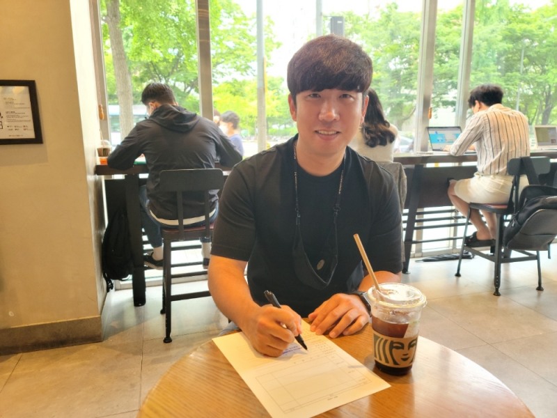 2016년 신인왕 출신 우완 사이드암 신재영, NC-넥센-시흥 울브스를 돌아 SSG에 새 둥지 틀었다.