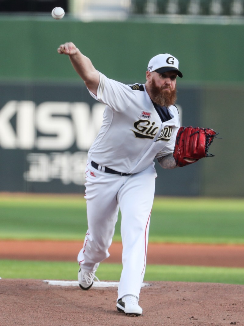 롯데 스트레일리