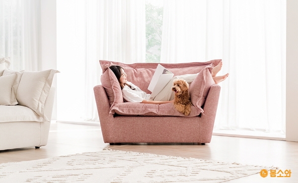 고객 맞춤형 소파 브랜드 ‘봄소와’, 초대형 1인 소파 ‘새얀’ 출시