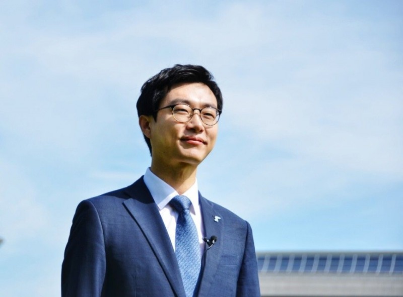 장경태 의원, “세대교체 열망 함께 실현해 가길 희망”
