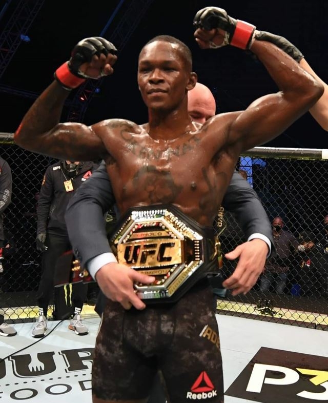 미들급 21전승. 무적. 아데산야 시대 활짝