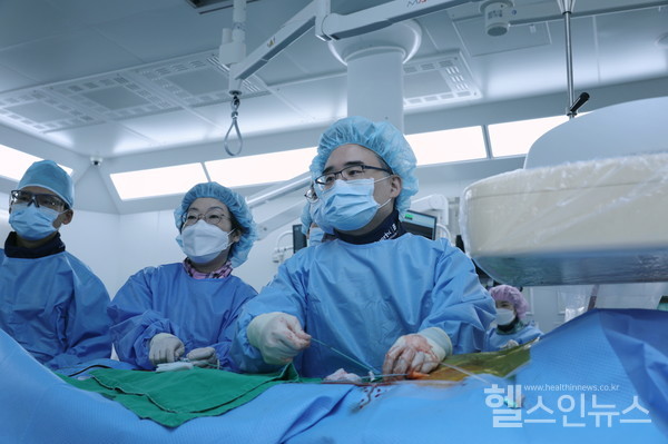 경동맥TAVI시술.한림대성심병원제공