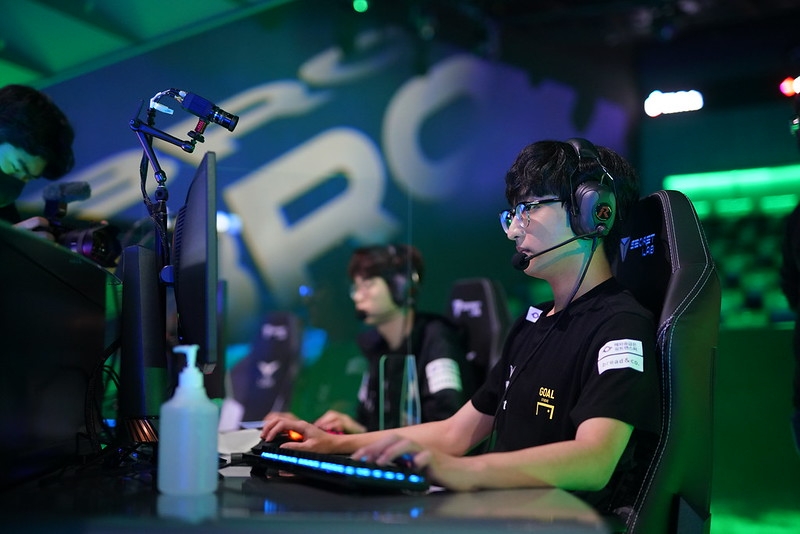 프레딧 브리온 탑 라이너 '호야' 윤용호.