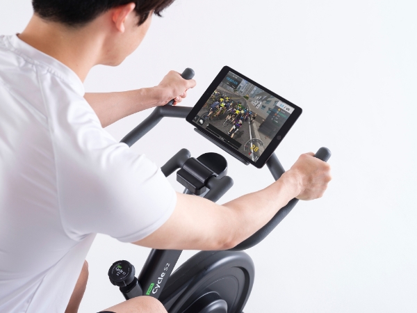 카카오 계열사 야나두, 가상현실 라이딩 ‘야핏 사이클’ 2021년형 신제품 출시