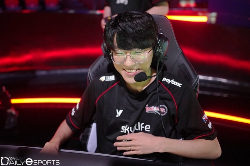 kt 서포터 '하프' 이지융.