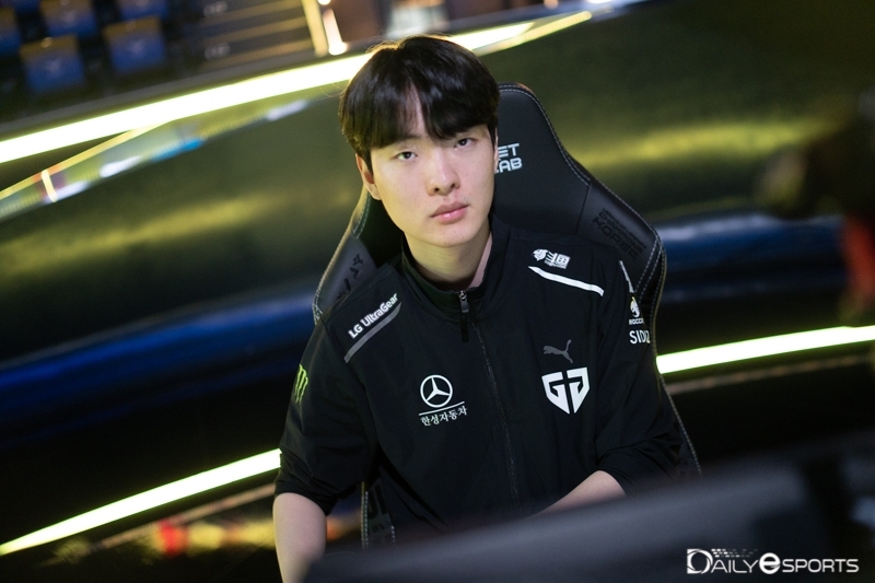 젠지 e스포츠의 탑 라이너 '라스칼' 김광희.