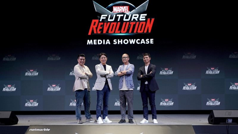 왼쪽부터 넷마블 이정욱 사업부장, 권영식 대표, 넷마블몬스터 김건 대표, 조두현 개발총괄.