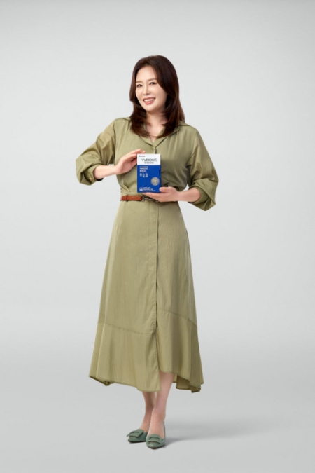 유한양행, ‘와이즈바이옴’ 광고 모델로 배우 하희라 발탁