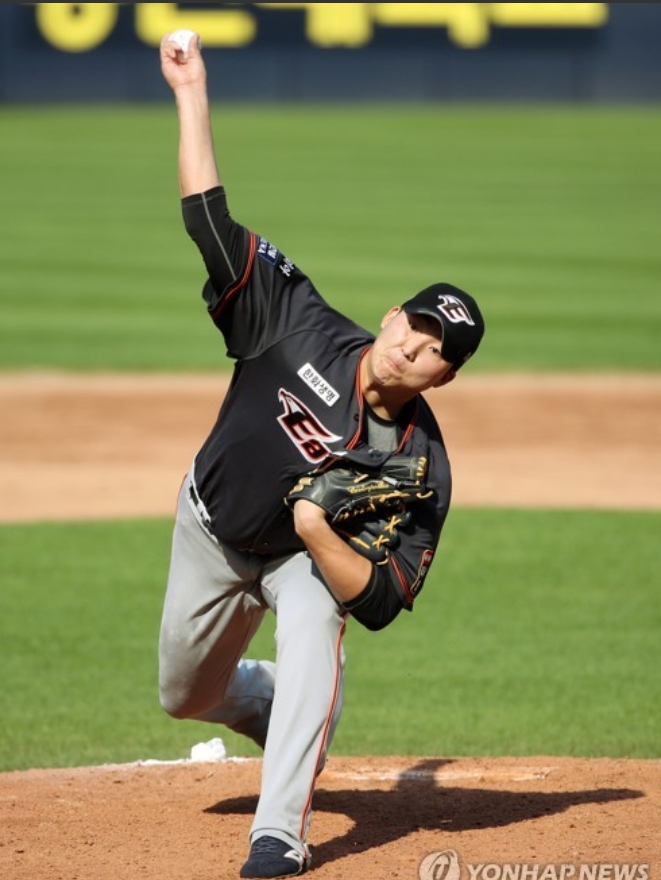 한화 김민우가 10일 문학 SSG전에서 9승째를 올려 생애 통산 첫 두자리 승리를 눈앞에 두고 있다.