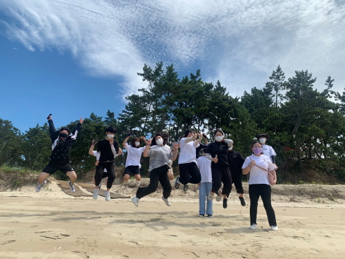 신안군 청소년참여위 바다환경정화/사진=신안군