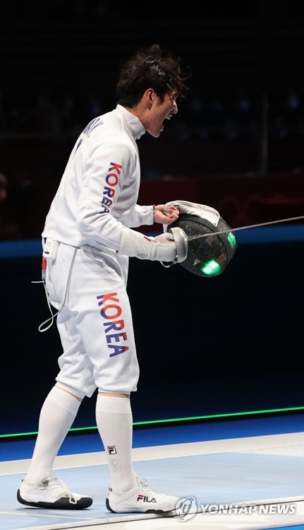 ‘할수 있다’ 박상영, 대역전 14점. 30-34를 막판 44-39로 뒤집다. 남 에페 단체 4강행