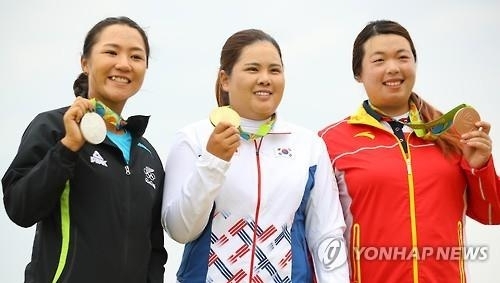리우데자네이루 올림픽 시상식 당시 리디아 고(왼쪽부터), 박인비, 펑산산[연합뉴스 자료사진]