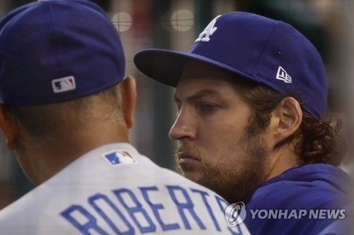 트레버 바우어(오른쪼계