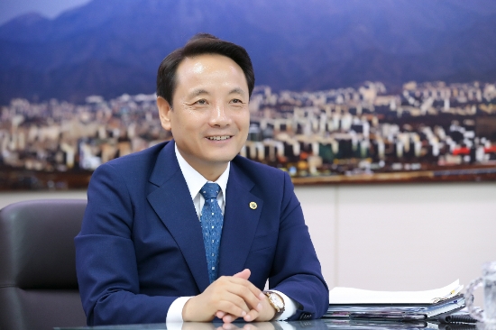 임택 광주시 동구청장./사진=동구청