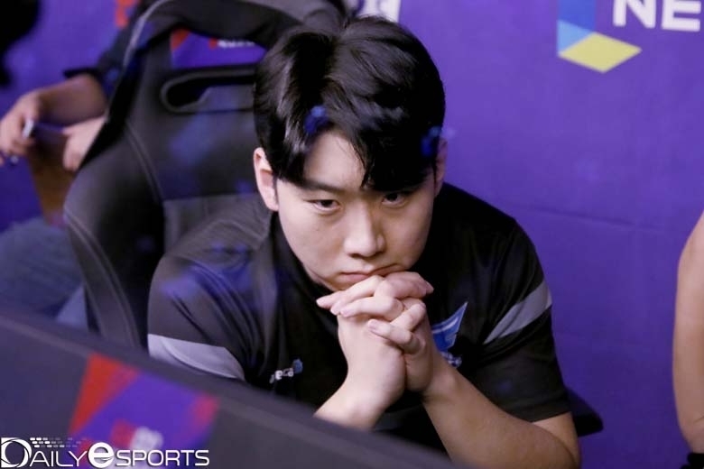 갤럭시X게이밍 신보석.