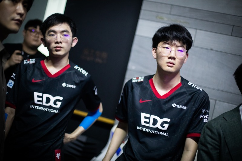 '플랑드레'-'바이퍼'(Photo=LPL 官方)