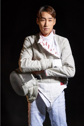 도쿄 올림픽 남자 사브르 단체전 금메달리스트인 '펜싱 어벤져스'의 맏형인 김정환 선수