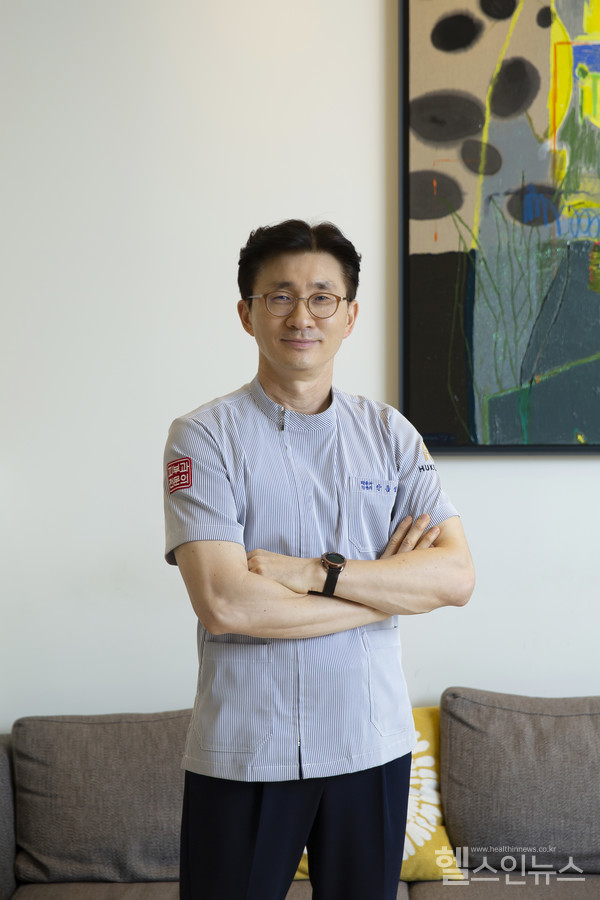 휴킨스피부과의원안종성원장
