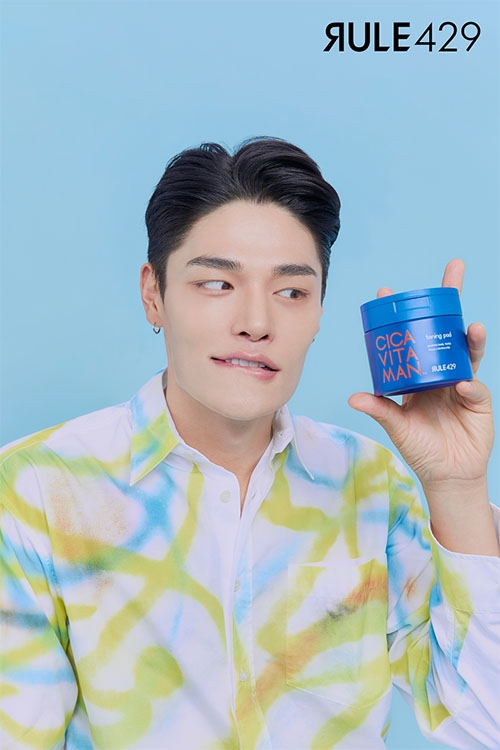 룰429, 신제품 출시...새 모델 ‘정혁’ 발탁