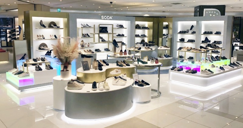 소다, 롯데백화점 잠실점 남녀 매장 통합해 리뉴얼 오픈