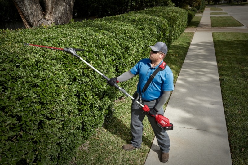 밀워키, 고성능 ‘벌초 공구’ 3종 소개