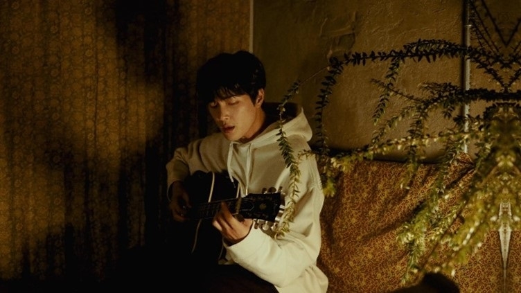 케이팝 싱어송라이터 니브, 코로나 이후 가고픈 에어비앤비 위시리스트 공유