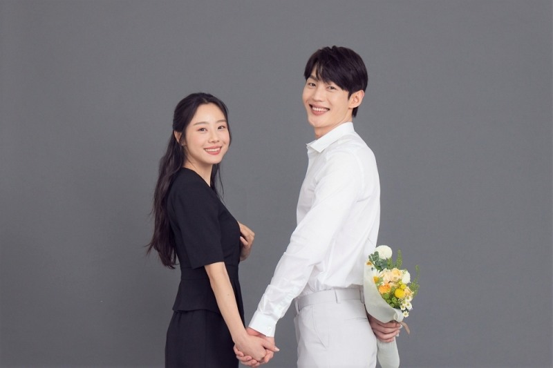 결혼정보회사 듀오, '연인과 SNS' 설문조사결과 공개