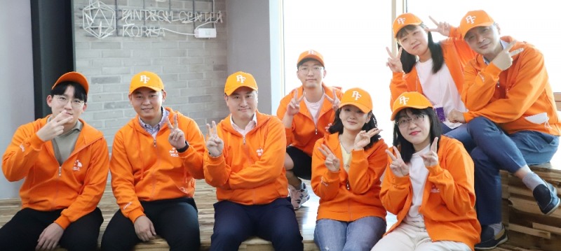 비대면 보험가입 플랫폼 휠체어코리아닷컴를 운영하는 펫핀스 임직원들. 사진=펫핀스