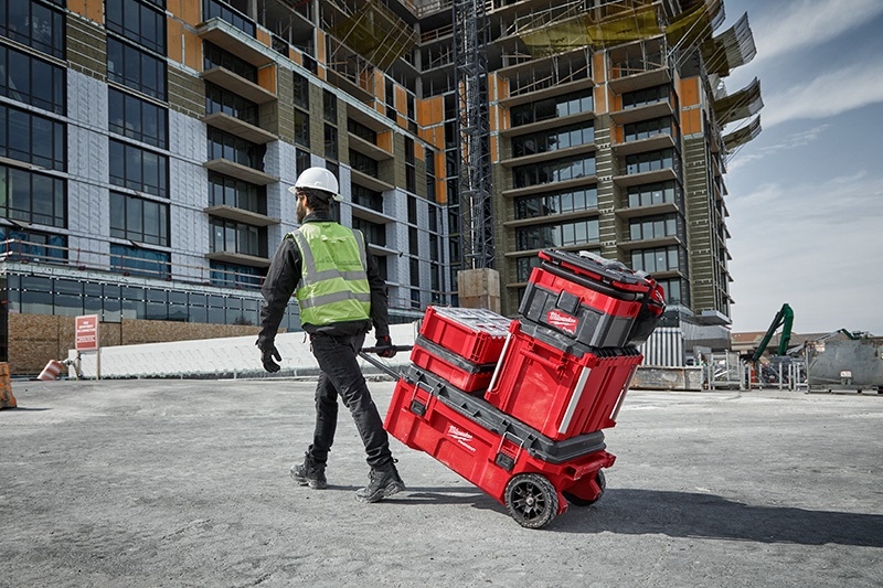 사진= ‘팩아웃 롤링 툴체스트’와 ‘팩아웃 랙킹 시스템 키트’ 현장 활용 모습