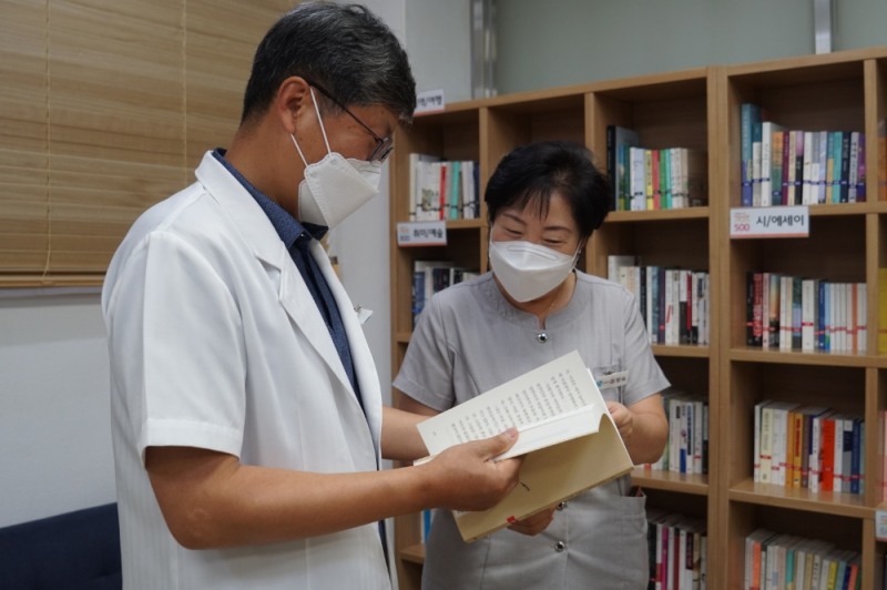 현대해상 도서관 '마음심(心)터' 전경_근로복지공단 정선병원 모습. / 사진 = 현대해상 제공