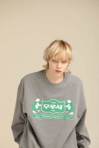 대웅제약, 패션브랜드 '4XR'과 '우루사' 컬래버 의류 선봬