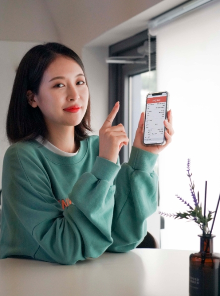 SK텔레콤, ‘모바일 영수증’ 발행 ESG 경영 실천…"30년산 나무 17만그루 보호"