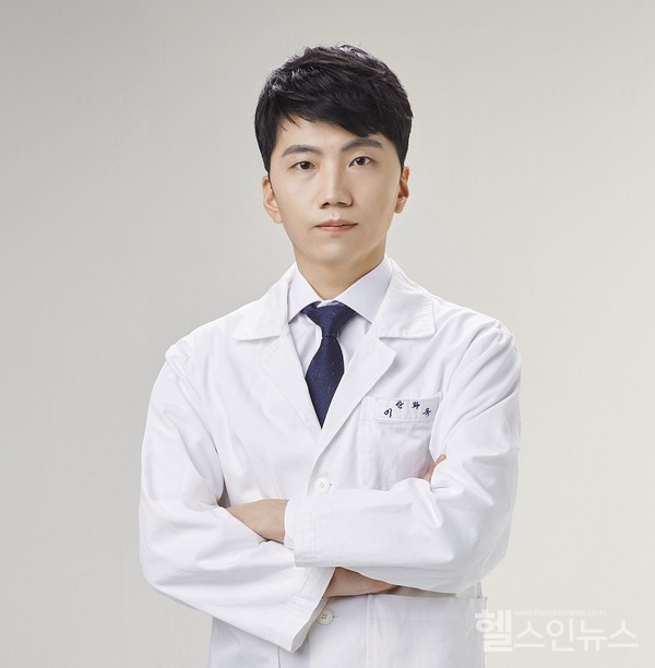압구정성모안과이국원장