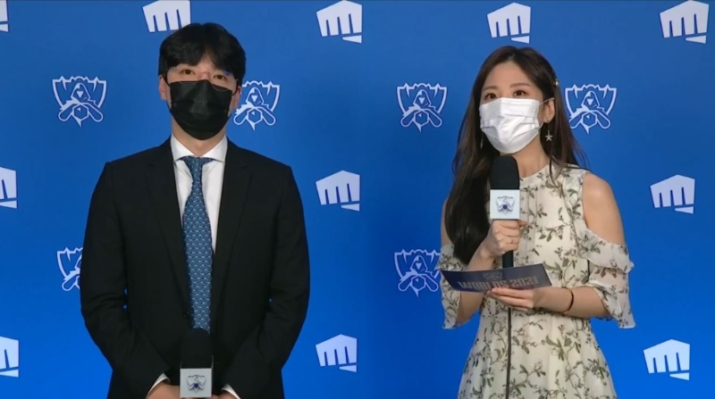 담원 기아 김정균 감독(사진=중계 화면).