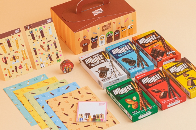 교보핫트랙스, '롯데제과'와 컬래버…‘빼빼로데이 빼꾸세트’ 굿즈 출시