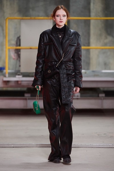 메트로시티, 21 FW 디지털 패션쇼 호응 속 종료