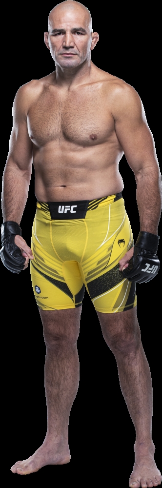 43세에 챔피언 꿈을 이룬 테세이라(사진=UFC)