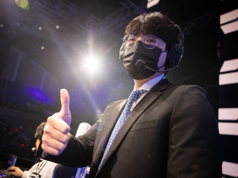 담원 기아 김정균 감독(사진 출처=라이엇 게임즈).