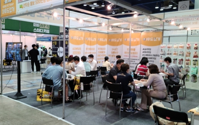 무인 애견용품샵 ‘아무도없개’, 프랜차이즈 창업박람회 참가