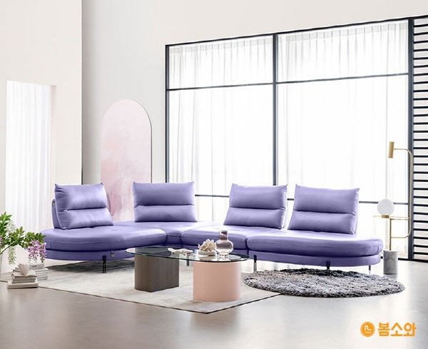 봄소와, 프리미엄 이태리 내추럴 킵 레더 한포국 소파 선보여