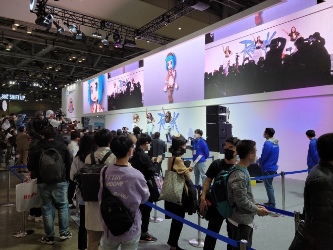 G-STAR 2021 그라비티 B2C 전시장, 행사 첫날부터 관람객 관심 집중
