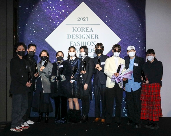 2021 한국디자이너패션어워즈 11월 23일 성공적 진행
