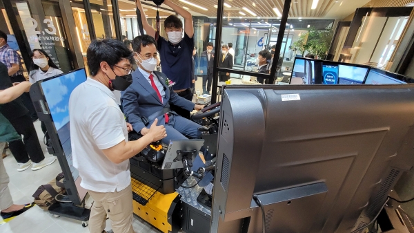 영일교육시스템, 국내 대리점과 VR 시뮬레이터 공급계약 체결